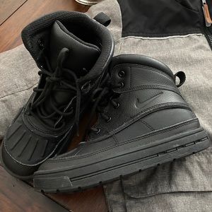 Boy’s Nike Woodside 2 High Boots